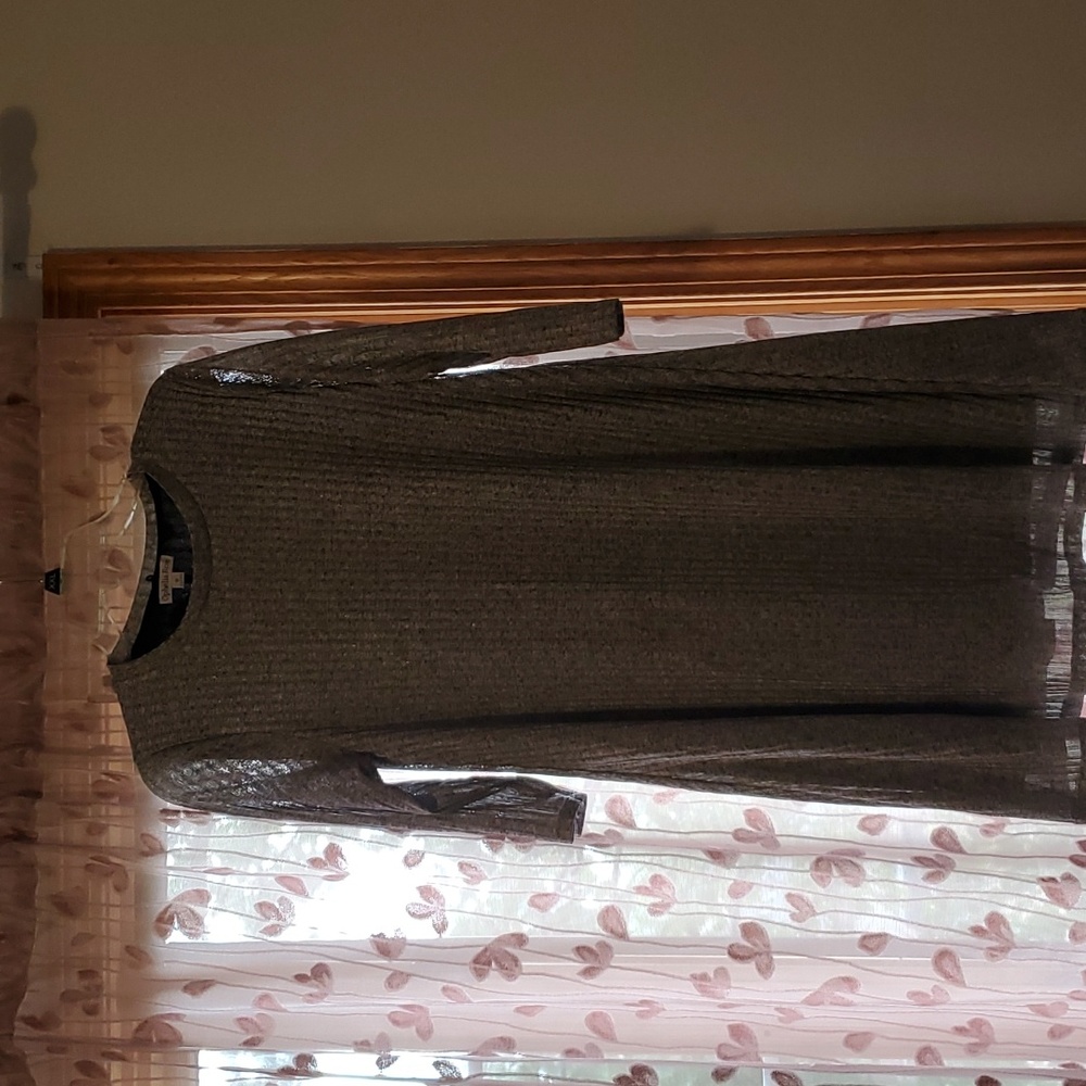 Elbow length sleeved dress Gray